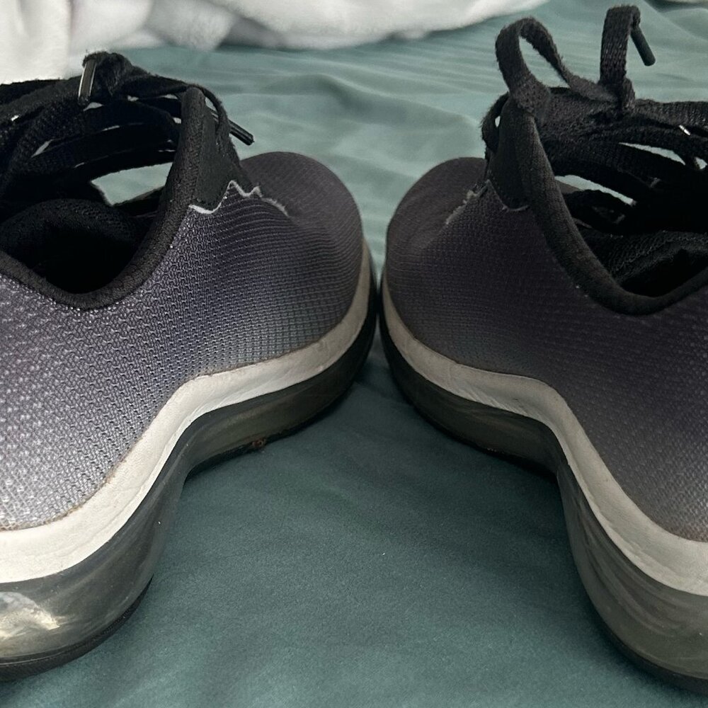 Women’s Sketchers Shoes Black